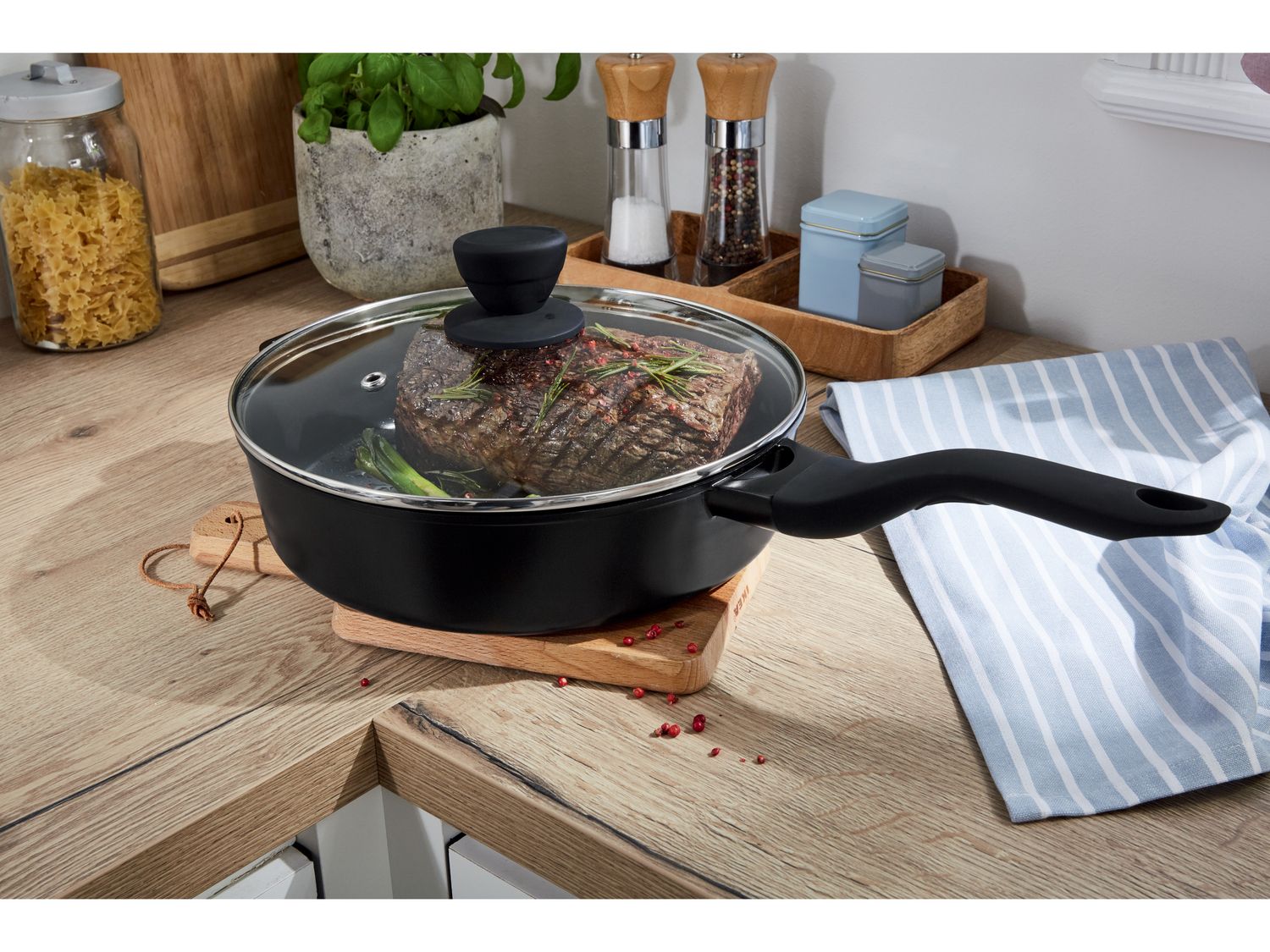 Ernesto Patelnia z odlewu aluminium, Ø 28 cm, z pokrywką