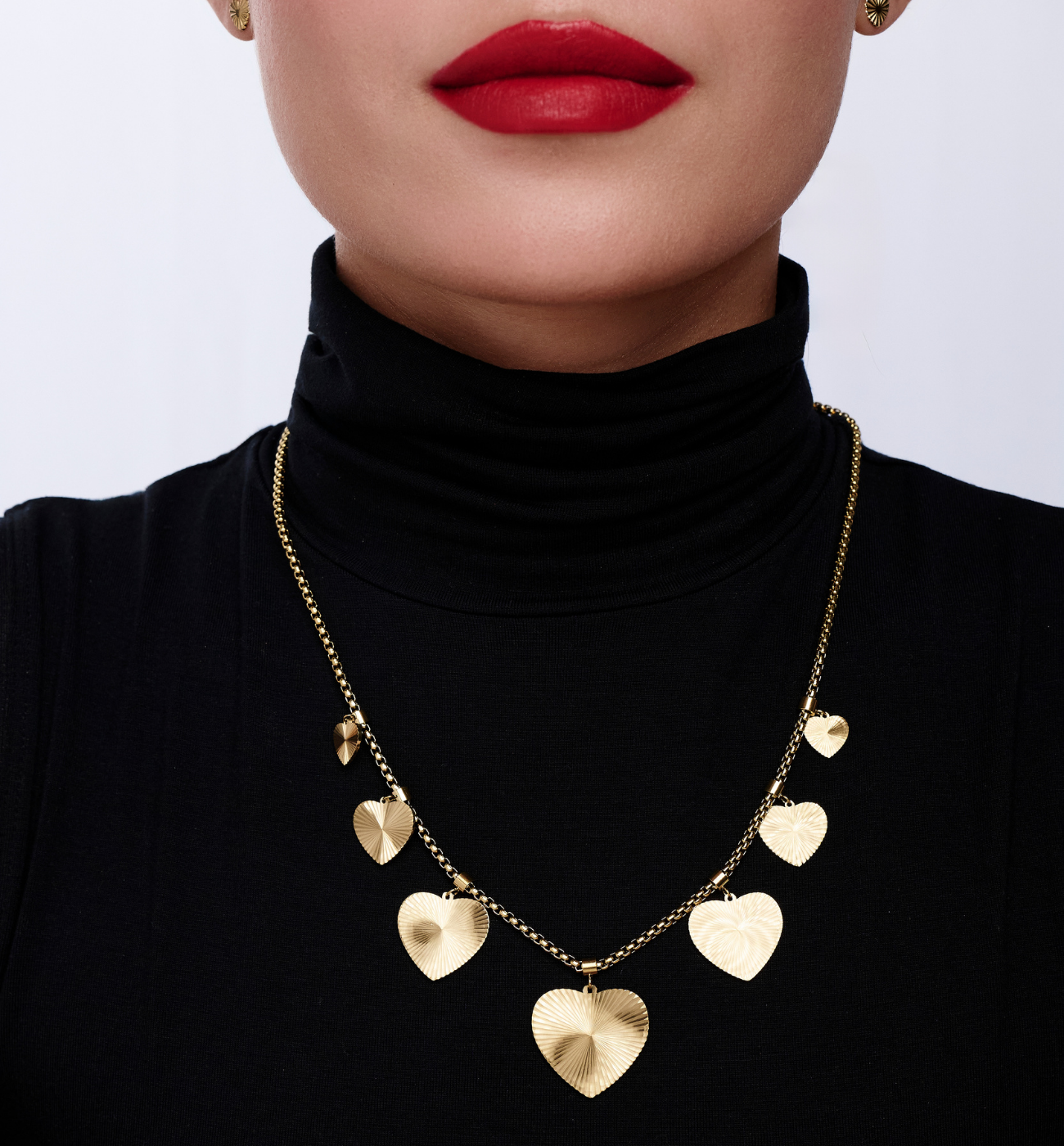 Naszyjnik z sercami złoty NEA0038 - By Dziubeka