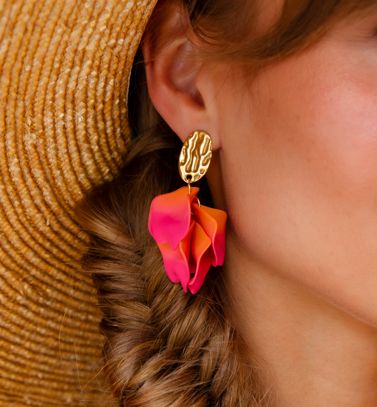 Kolczyki pomarańczowo- różowe z płatkami KFF0377 - By Dziubeka