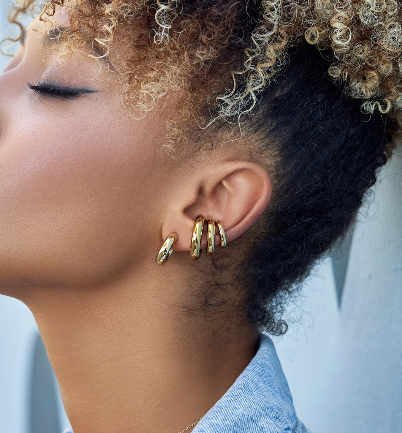 Nausznica złota potrójna Sallie KSA0751