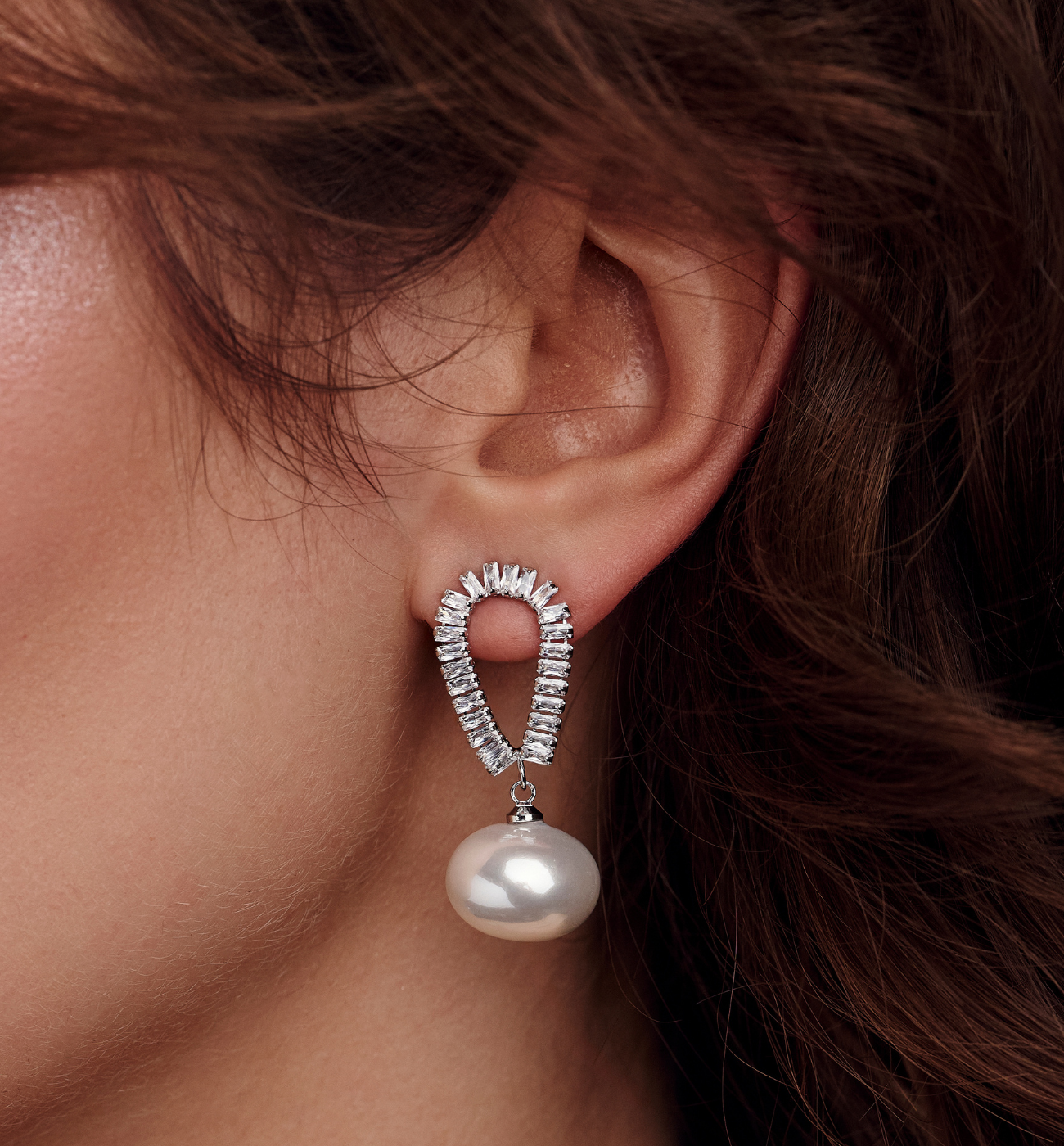 Kolczyki z perłą i cyrkoniową łezką srebrne KLU0199 - By Dziubeka