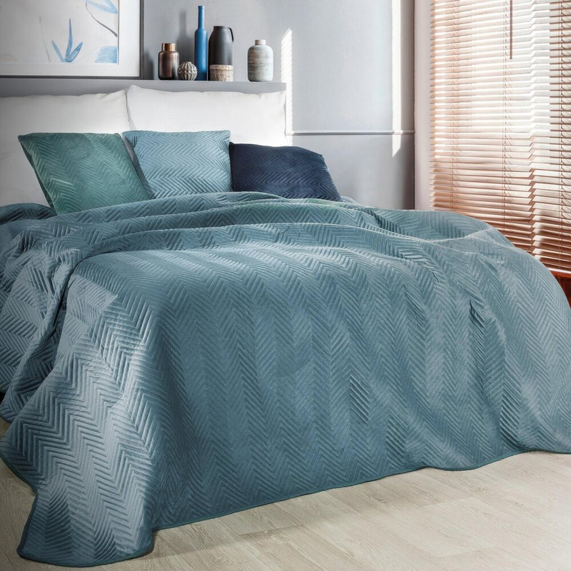 Narzuta 200x220 cm SOFFIE niebieska welwetowa pikowana w jodełkę