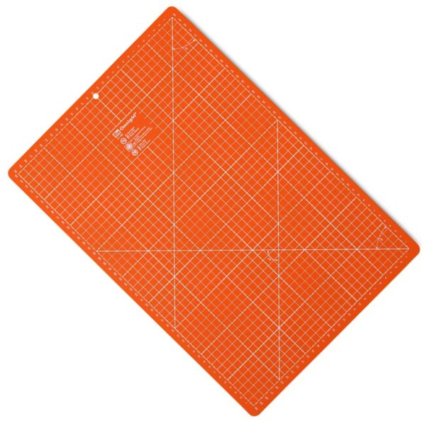 podkładka do cięcia patchworków 45 x 30 PRYM 611466 .