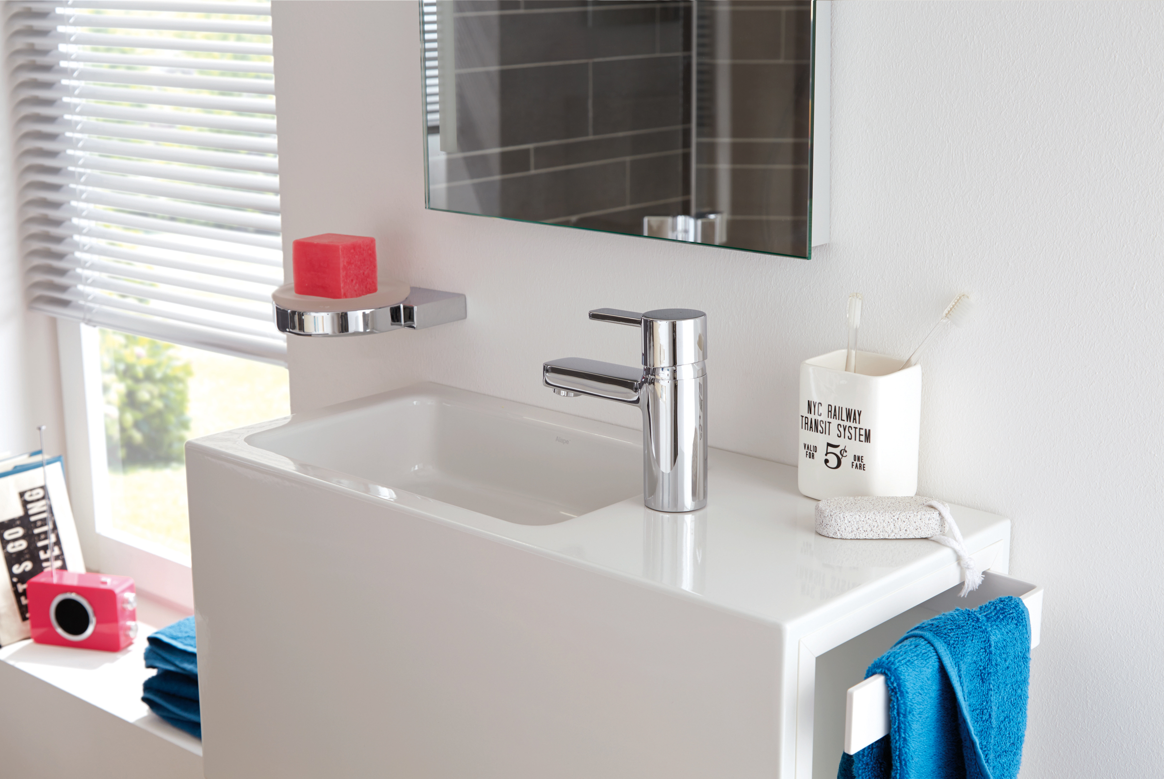 Kludi Zenta bateria umywalkowa stojąca chrom 382510575