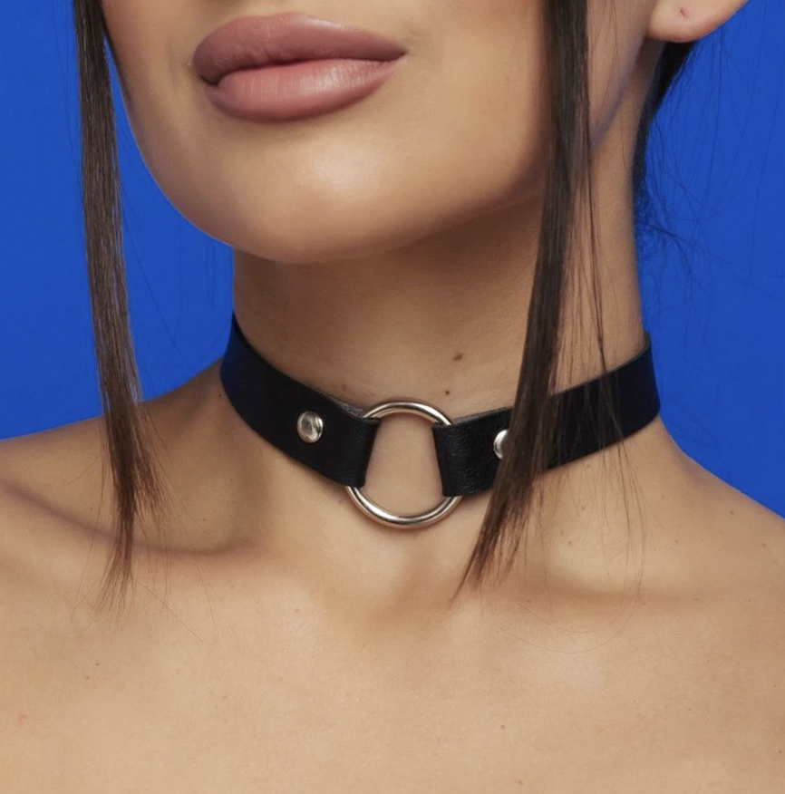 Choker na szyję ze zdobieniem 004