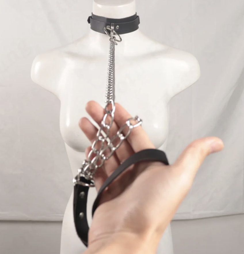 Choker z łańcuszkiem do trzymania 001