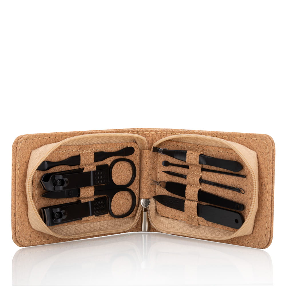 Zestaw 9 akcesoriów kosmetycznych do manicure, pedicure i regulacji brwi w korkowym etui - CC044
