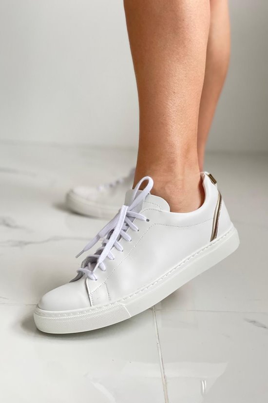 Sneakers 040/1 Biały/ Gold Brak ozdoby