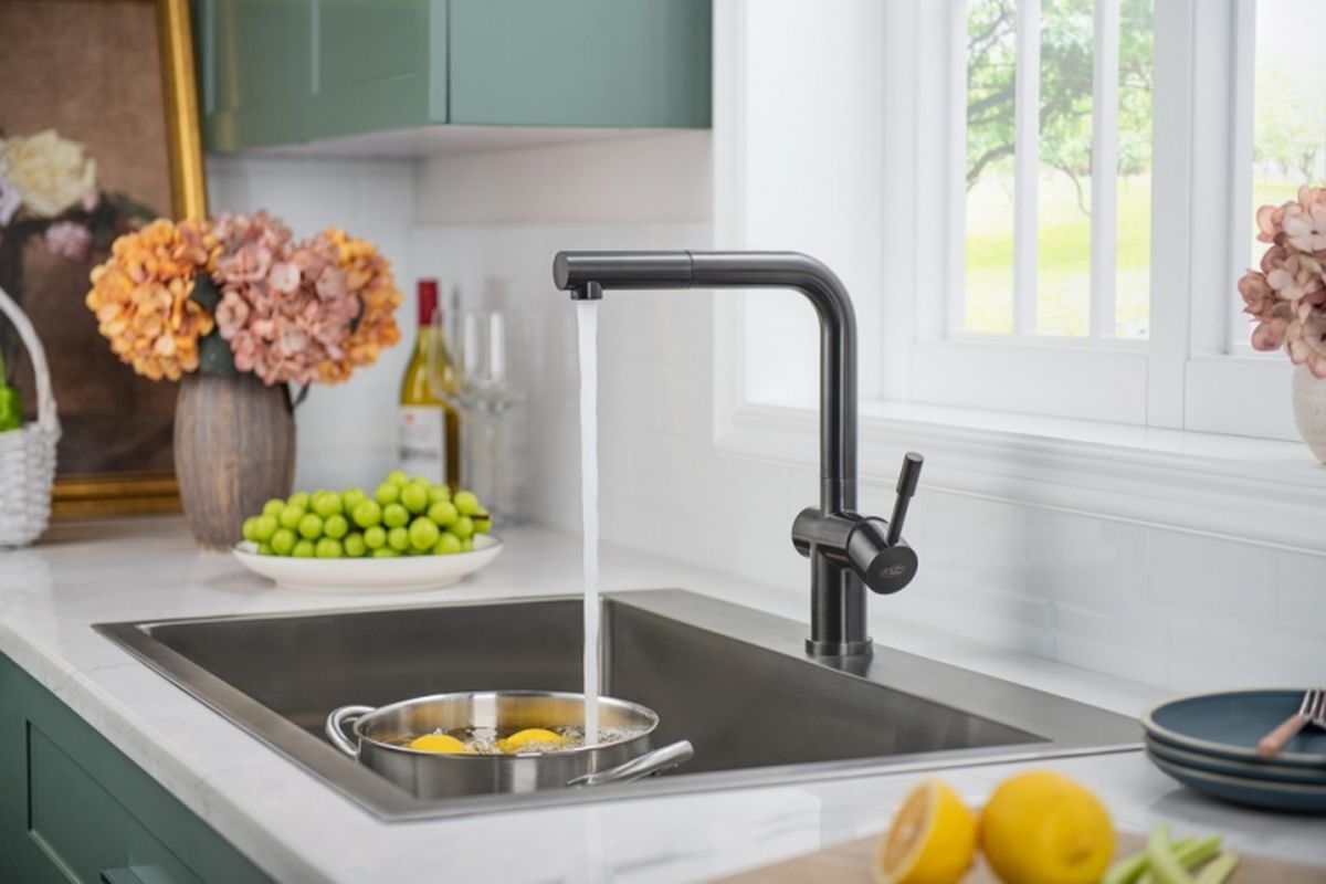 Darmowa Dostawa - Bateria kuchenna stojąca czarna-inox Blue Water Corsa 5901730616804