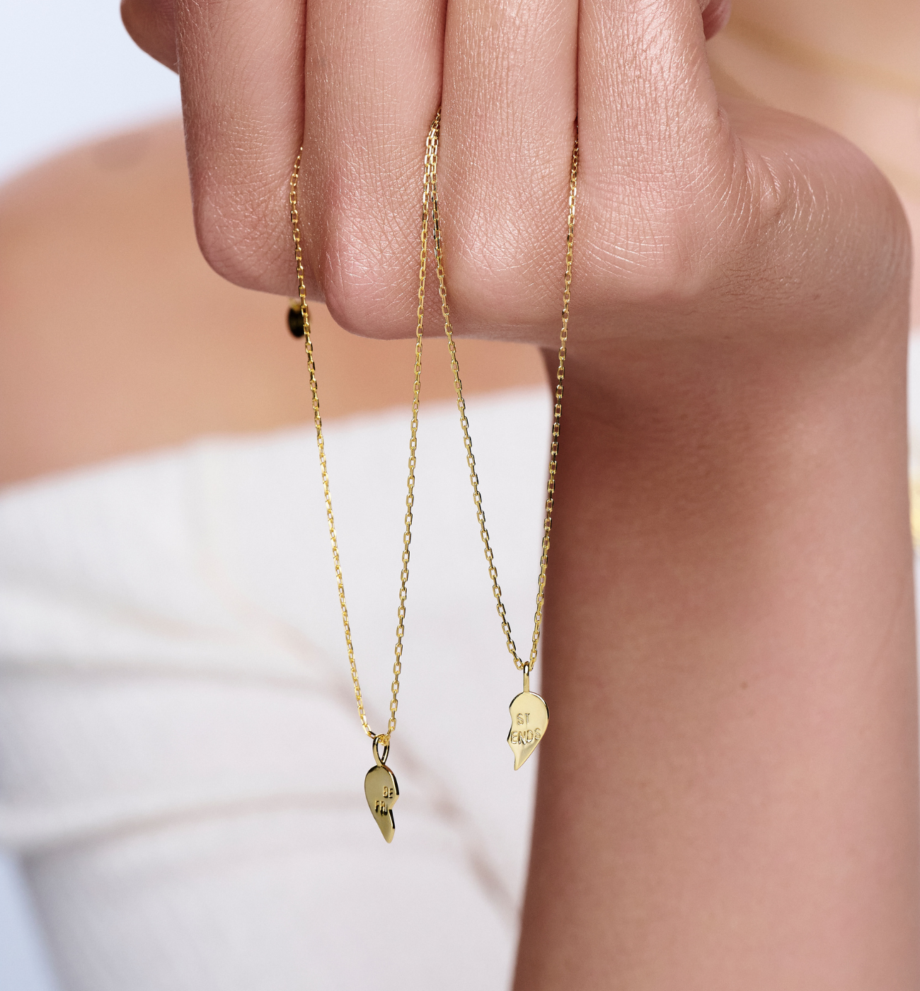 Zestaw dwóch naszyjników „Best Friends” NCA0083