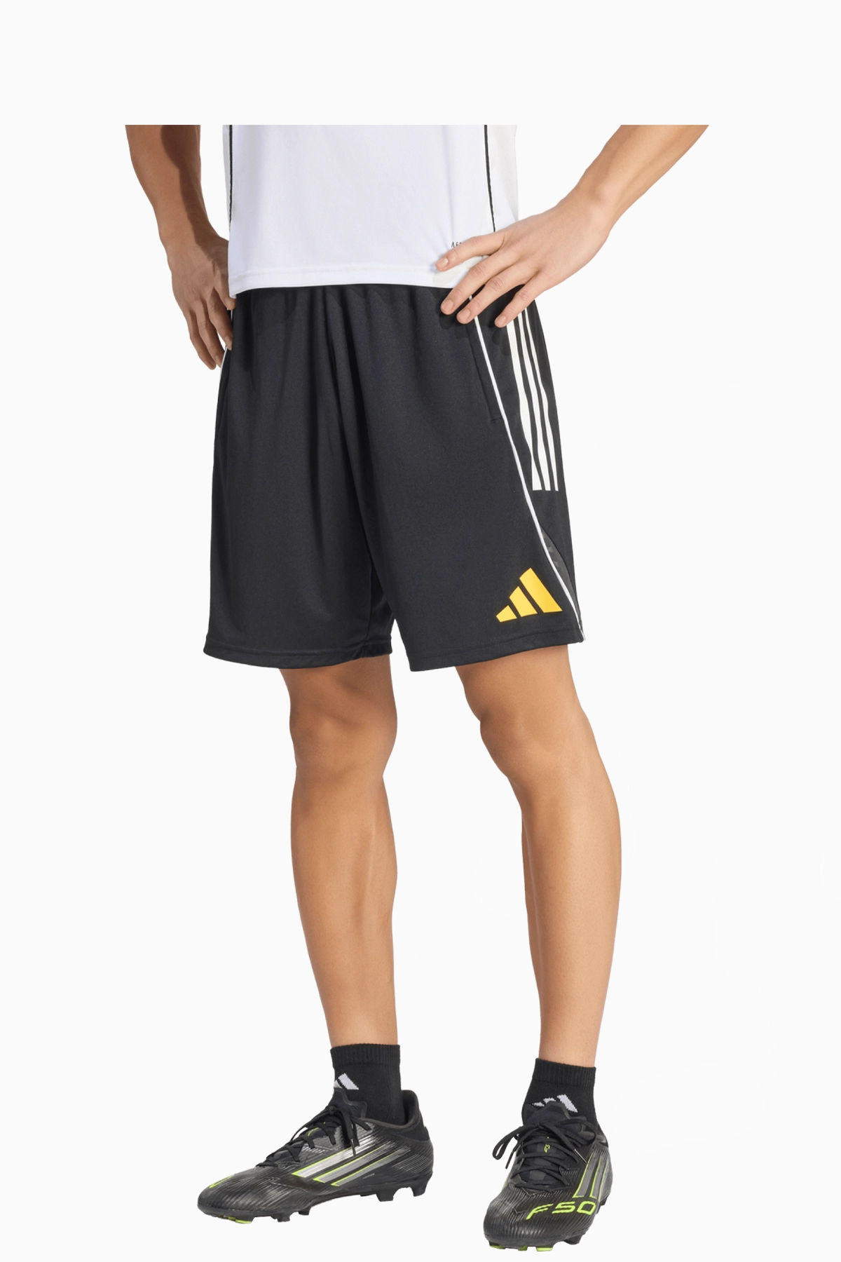 Spodenki adidas Real Madryt x Marvel 25/26 Training Competition - Czarny