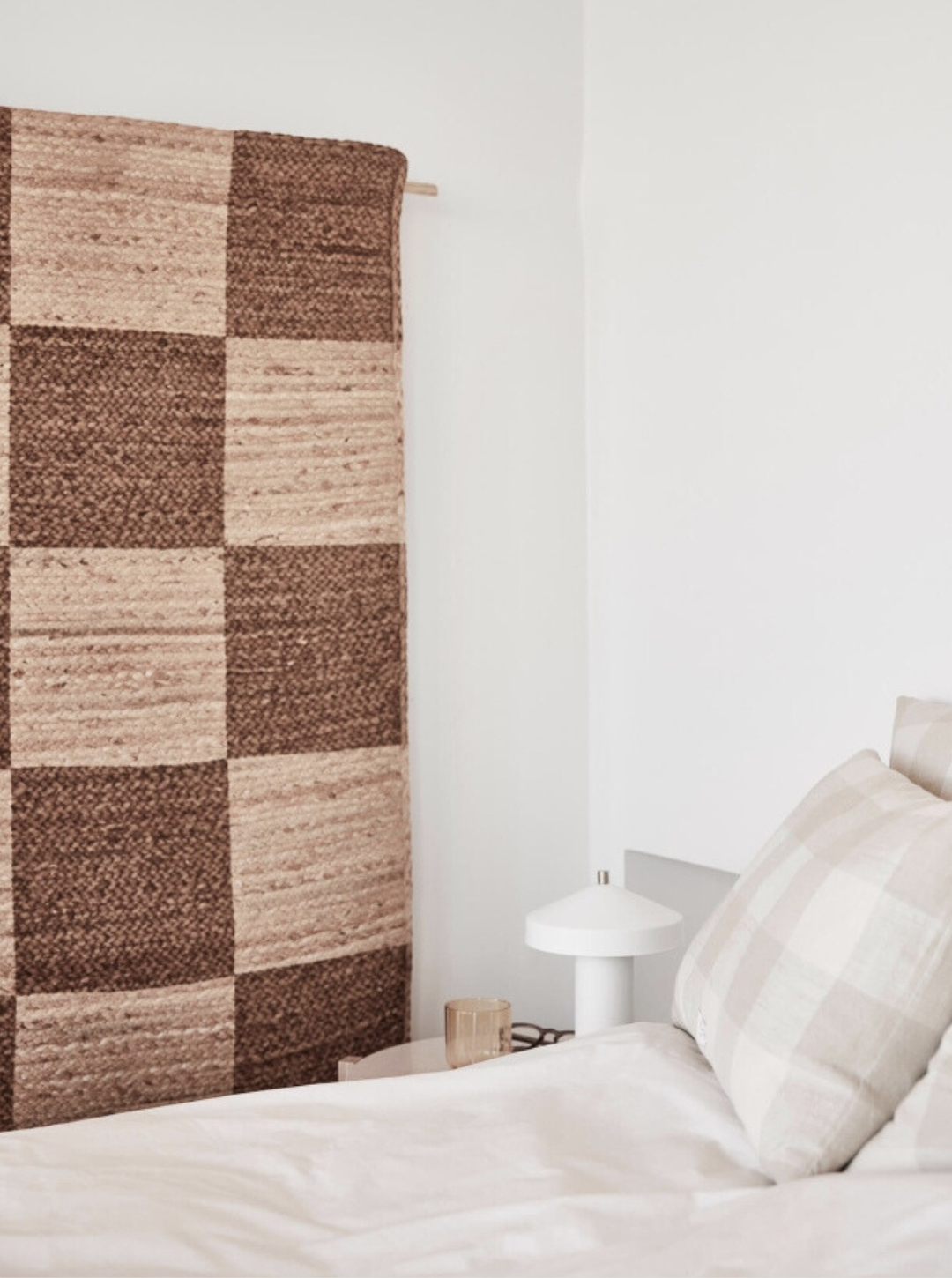 Dywan szachowy na ścianę i podłogę Nature OYOY Living