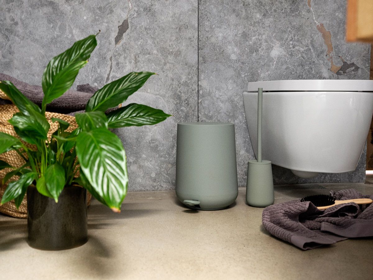 Zone Denmark Nova One szczotka toaletowa stojąca zielona 15252