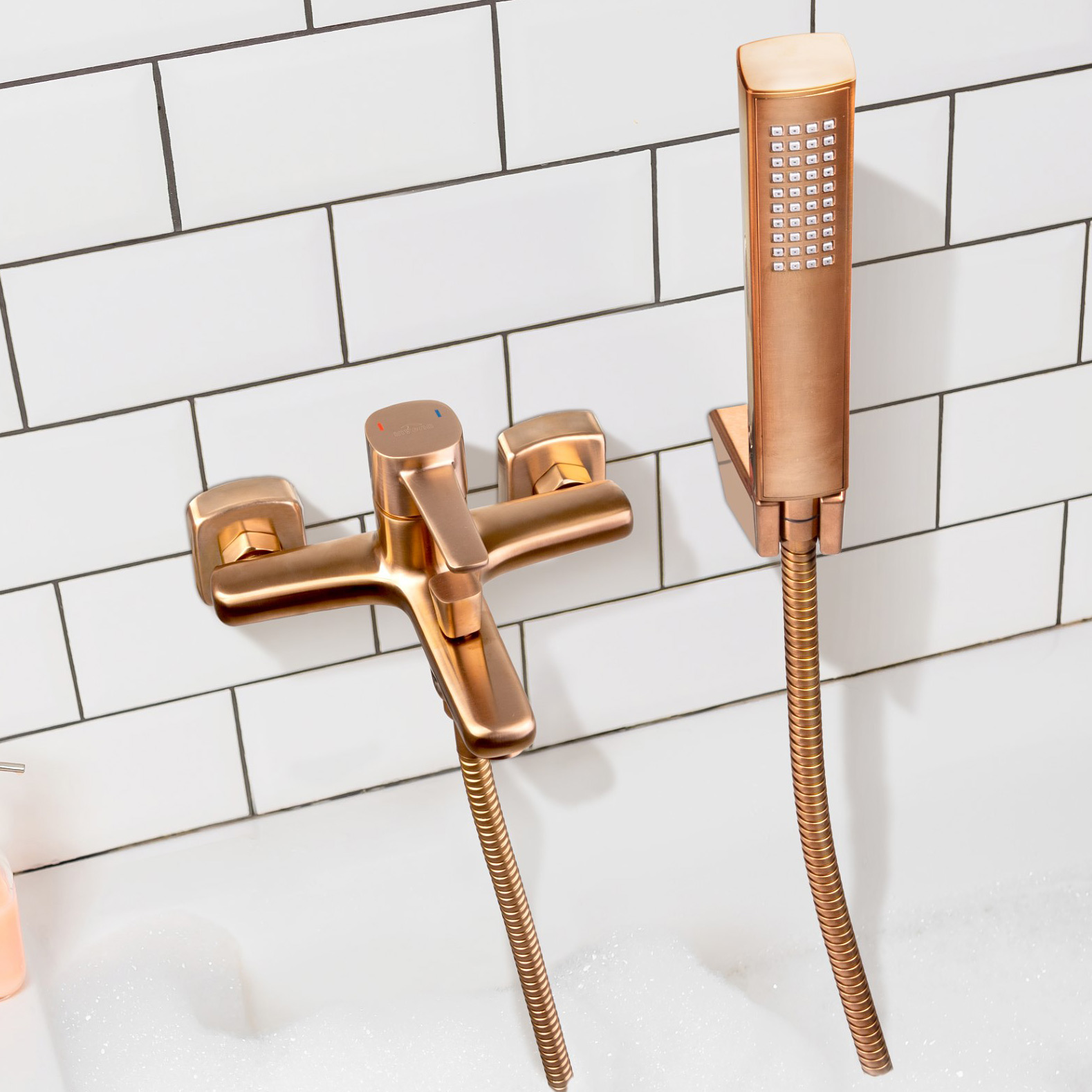 Invena Glamour bateria wannowo-prysznicowa ścienna miedź BW-02-014 - Wysyłka w 24h