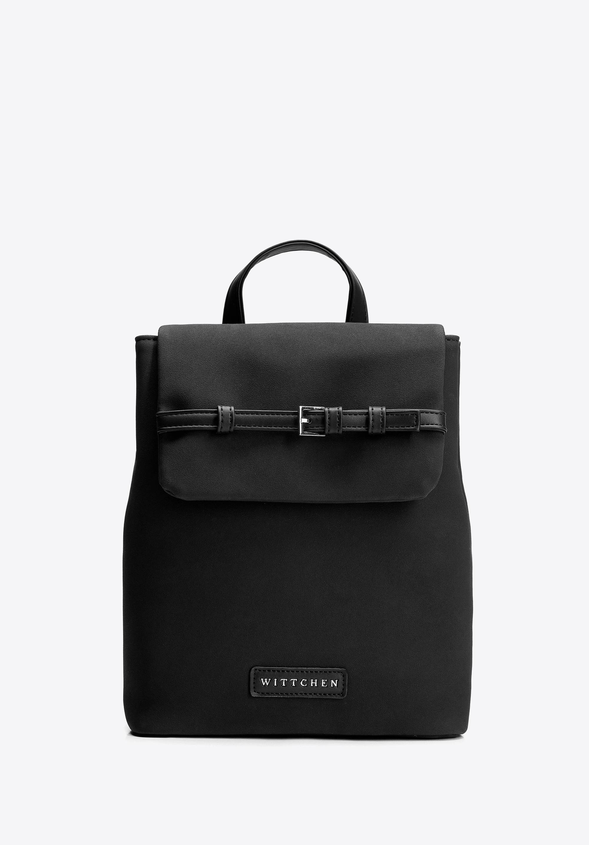 Dodatkowe rabaty - Damski plecak z imitacji skóry z dekoracyjnym paskiem czarno - srebrny