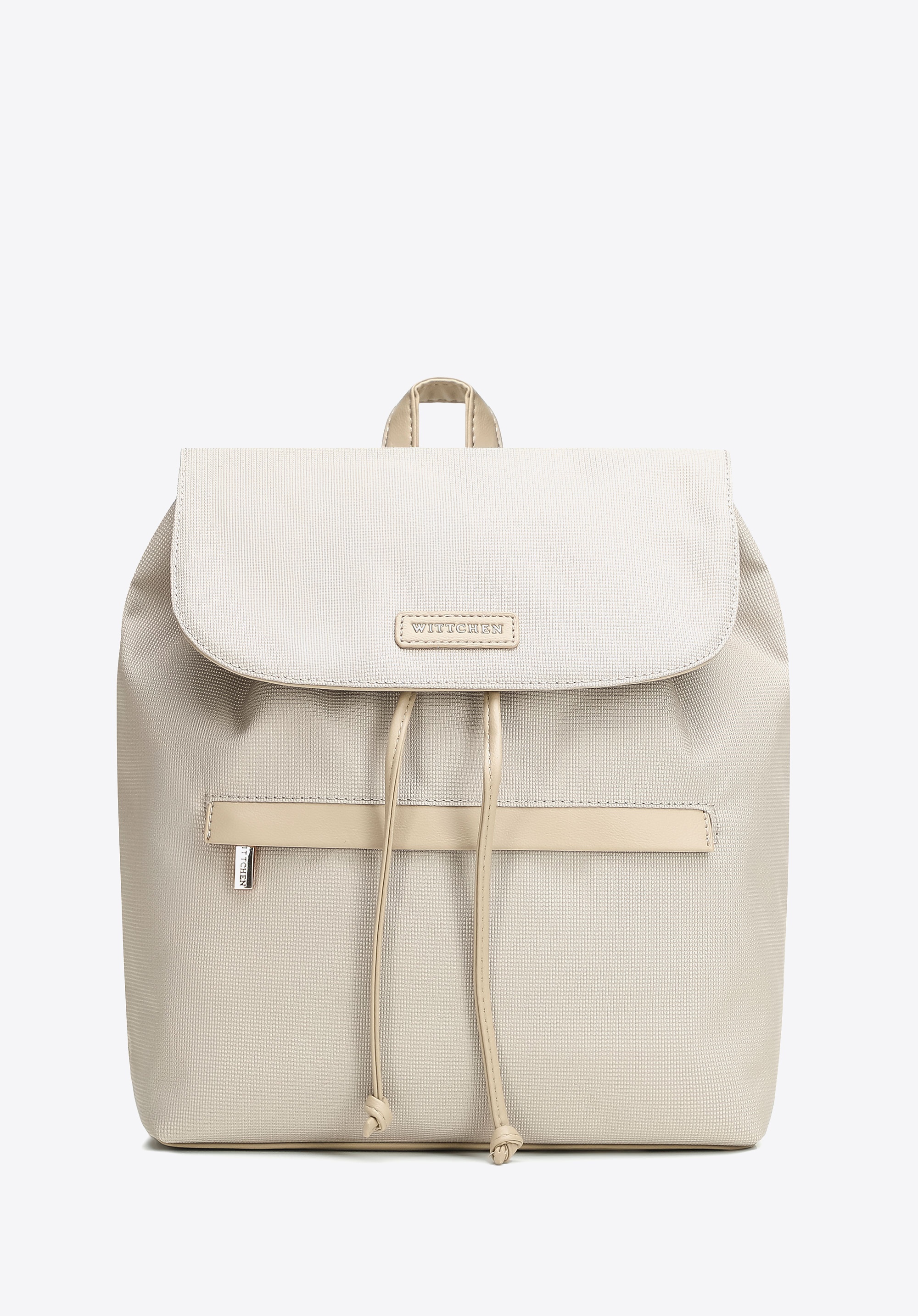 Plecak damski z klapą i troczkiem kremowy