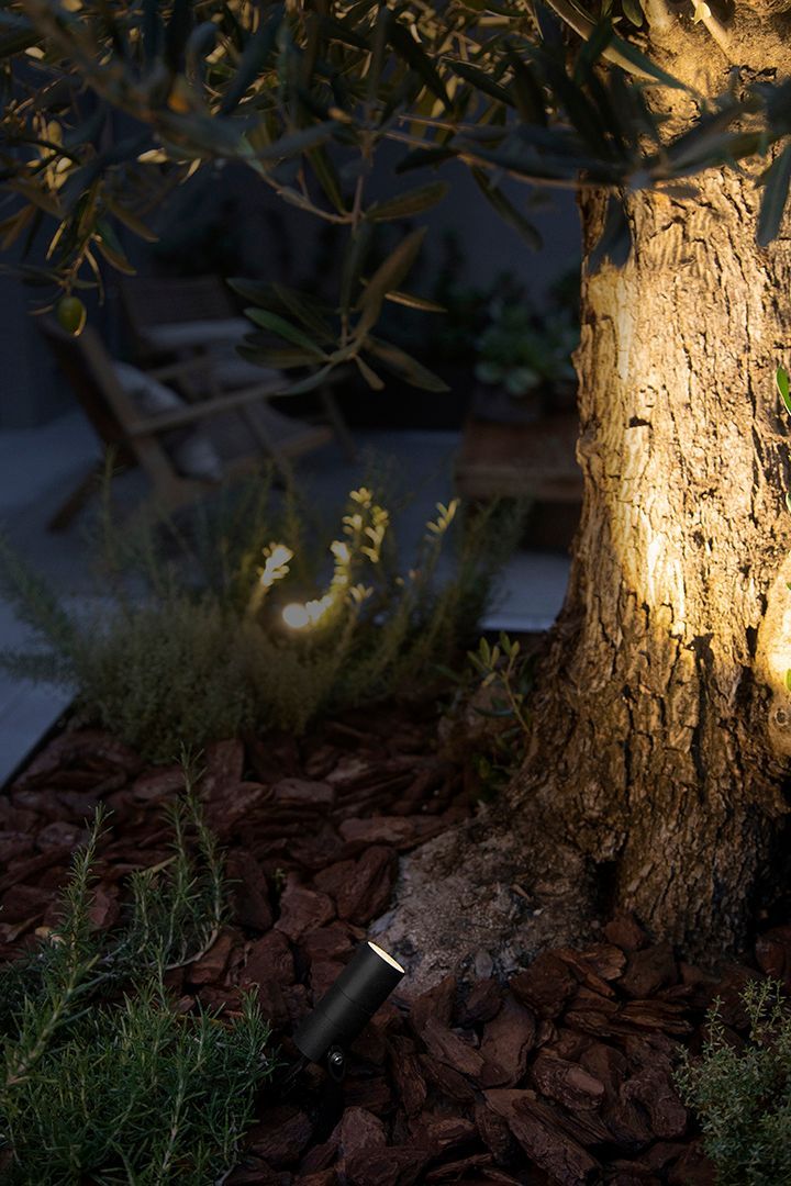 Leds C4 Zoom lampa gruntowa 1x8,4W LED czarna 05-E061-05-CL