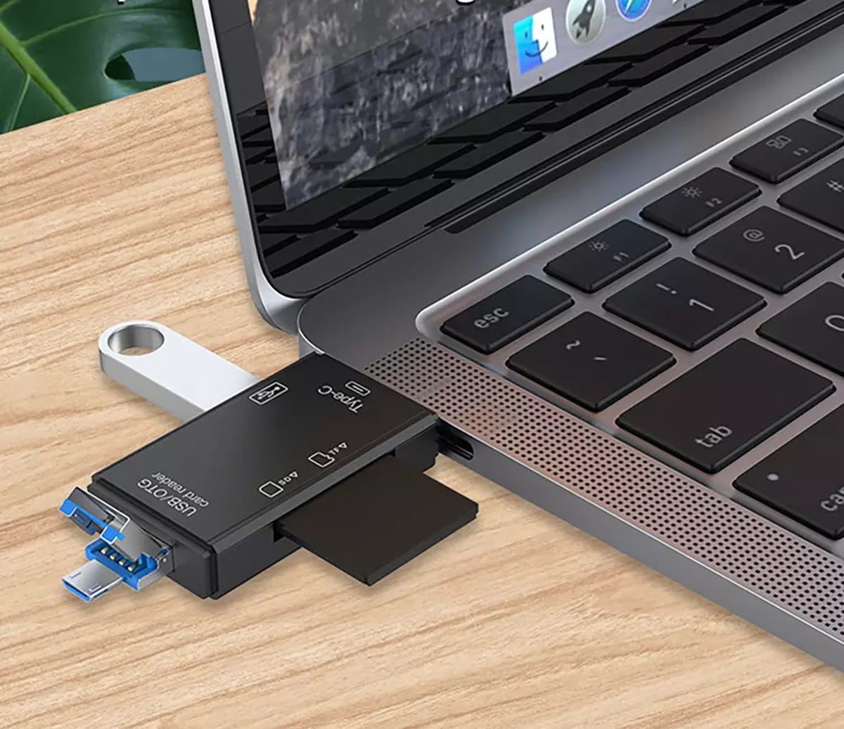 Czytnik kart ALL in ONE 5w1 AK180B USB USBC - Henryx24