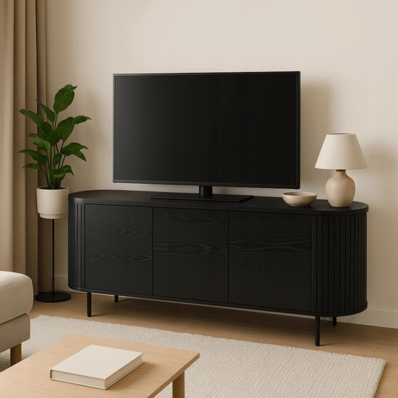 Czarna komoda trzydrzwiowa do salonu BECK 160 cm na metalowych nogach