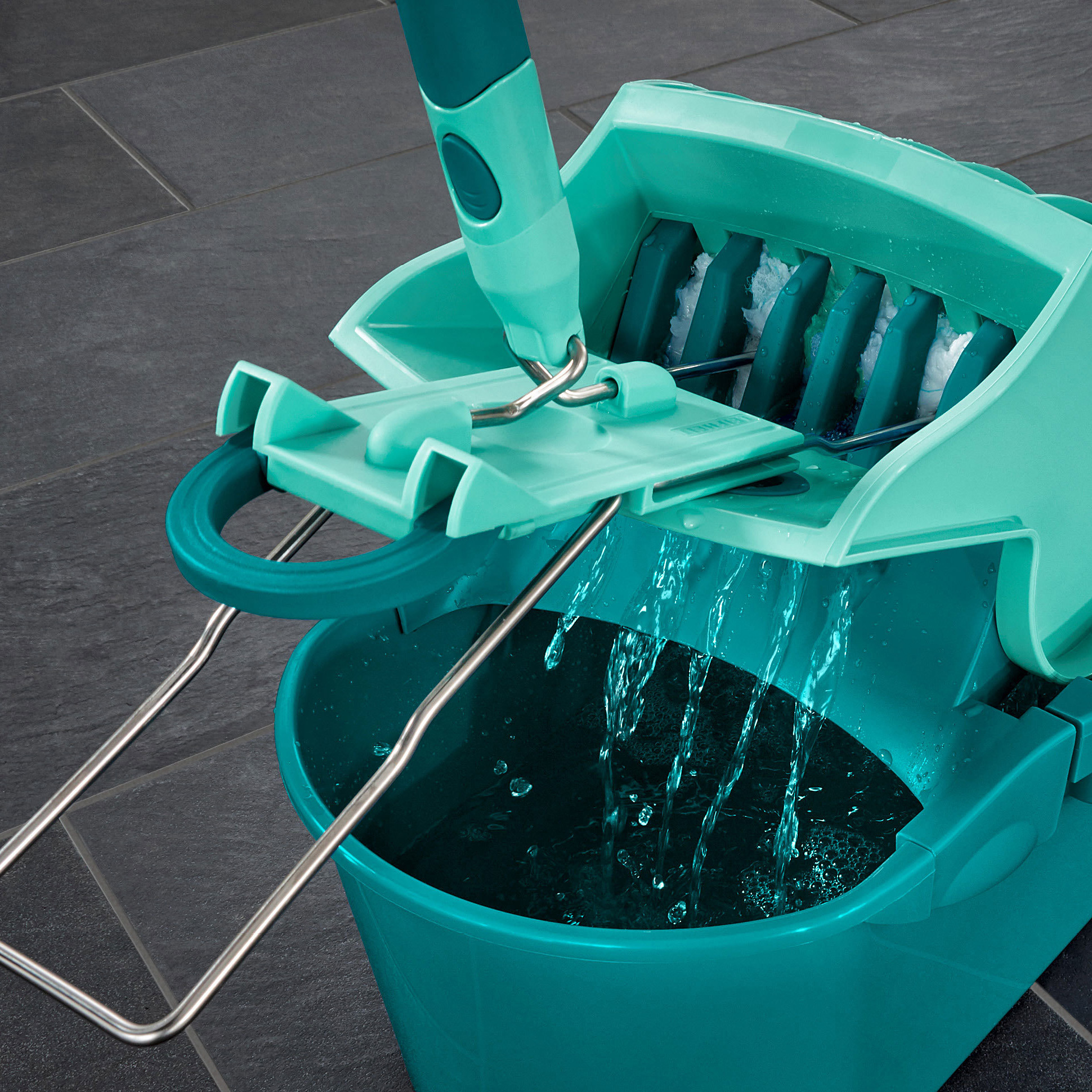 Leifheit Profi Compact zestaw mop 42 cm z drążkiem 140 cm i wiadrem 8 l 55092 - Wysyłka w 24h