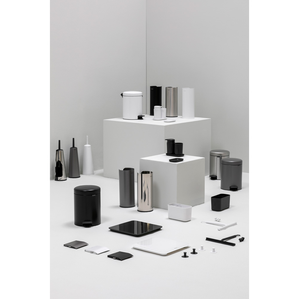 Brabantia ReNew pojemnik na papier toaletowy stojący czarny mat 280504 - Wysyłka w 24h