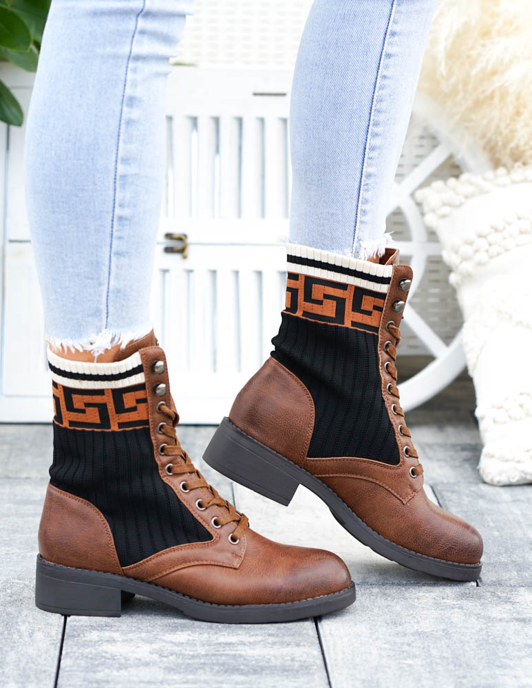 Brązowe Botki Damskie Oficerki Sznurowane Laura