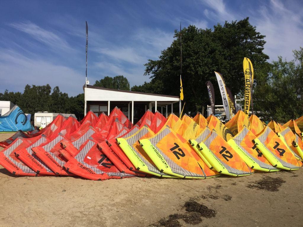 Wypożyczenie latawiec z barem