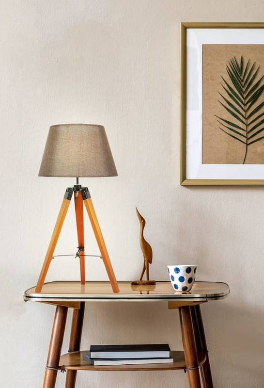 Brązowa lampka stołowa do gabinetu skandynawska LUGANO drewniana