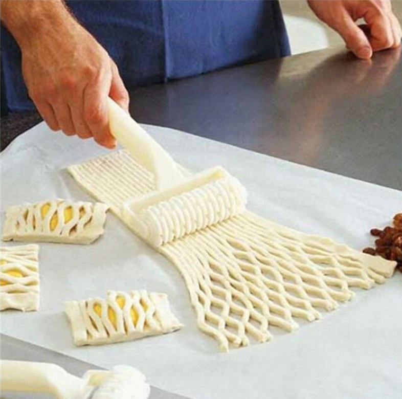 Wałek do kratkowania ciasta Wykrawanie