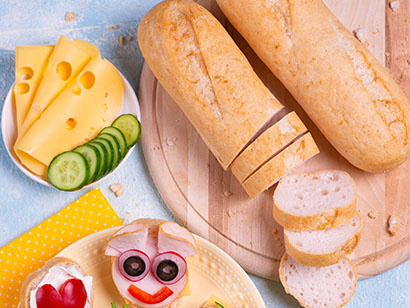 BEZGLUTENOWA Bułka Wyborowa 140 g - Piekarnie Cukiernie Putka