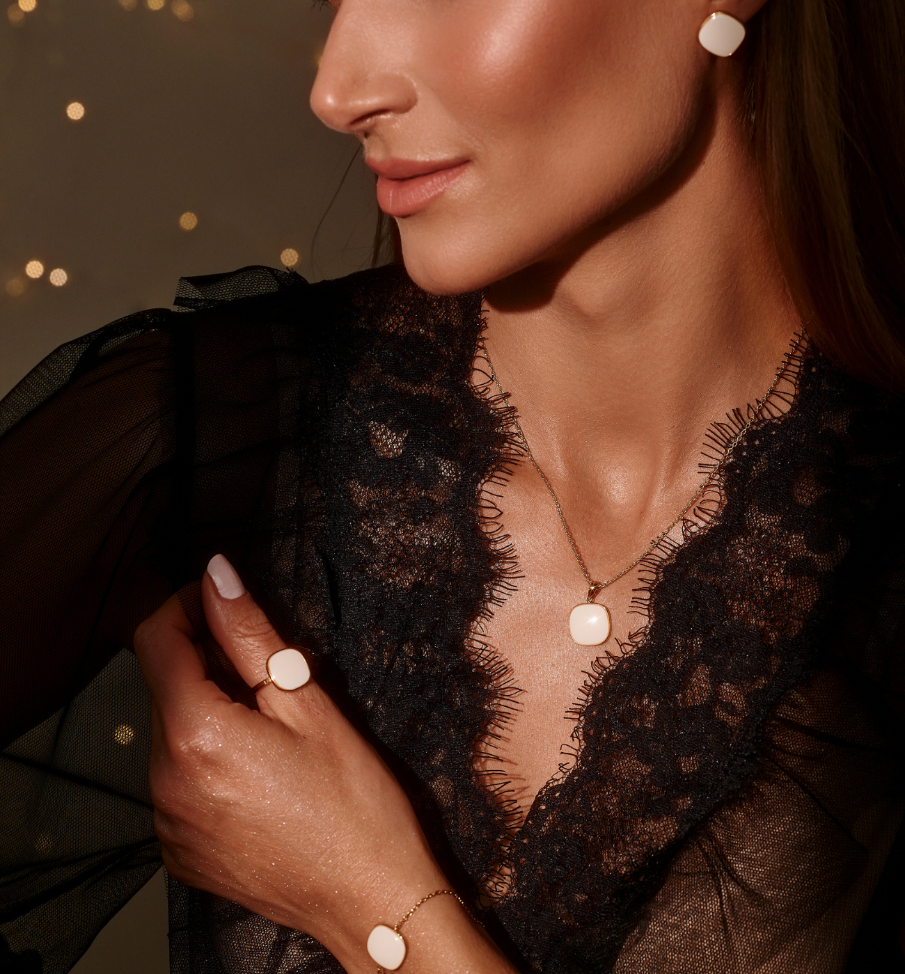 Zestaw biżuterii z białą emalią ZN0136