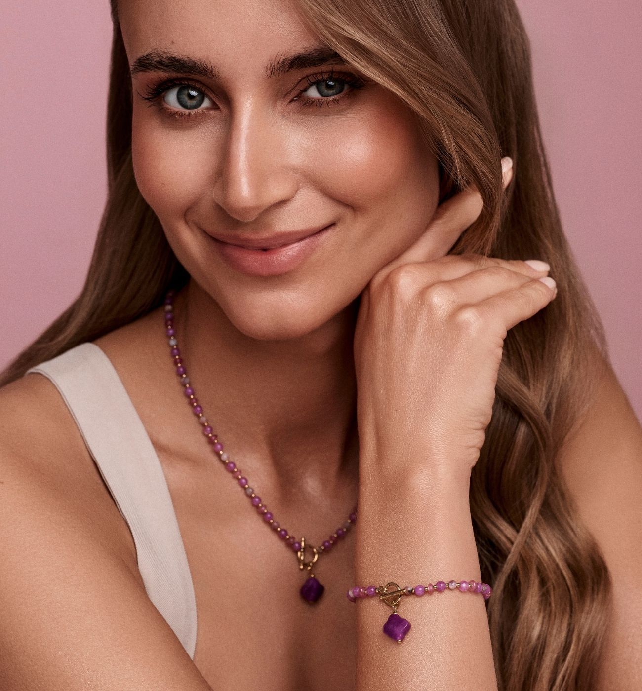 Zestaw biżuterii z kamieniami naturalnymi i fioletową koniczynką ZN0229