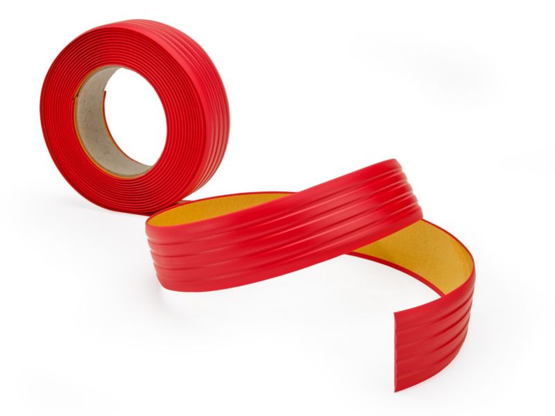 Taśma antypoślizgowa PCV 35 mm QUEST, samoprzylepna elastyczna listwa LAP - czerwony, 5 m