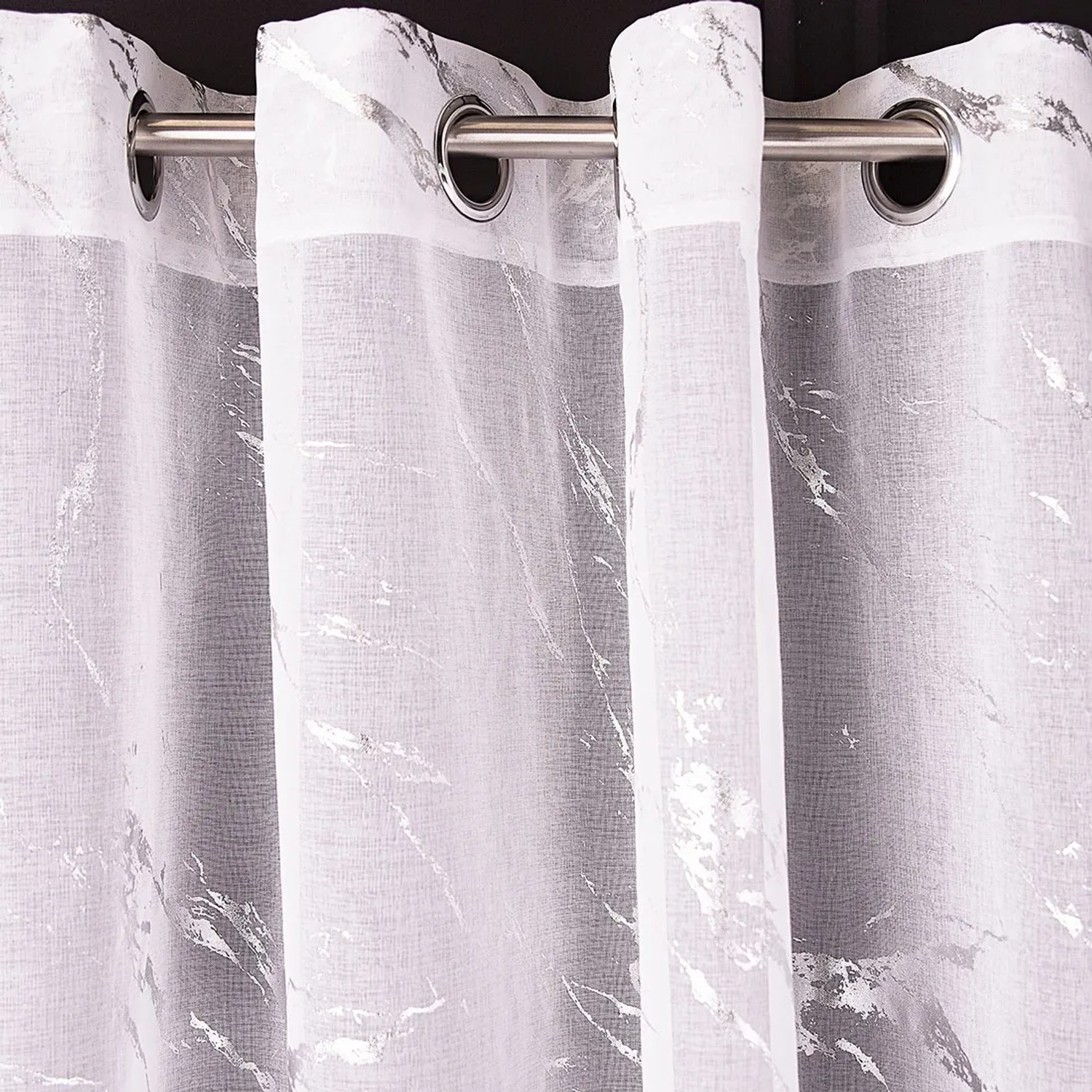 Firana ENDLESS CHIC na przelotkach 140 x 270 cm srebrna