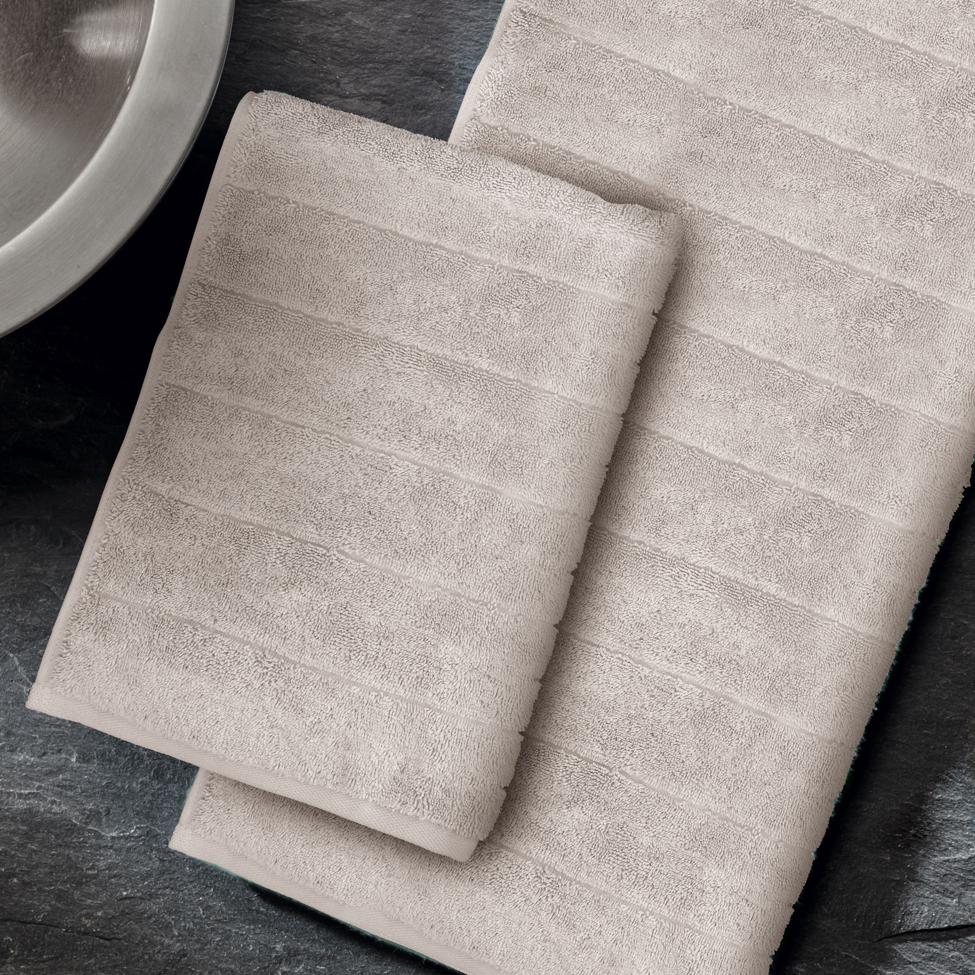 Kleine Wolke VIA ręcznik łazienkowy 70x140 cm beżowy 3033158226