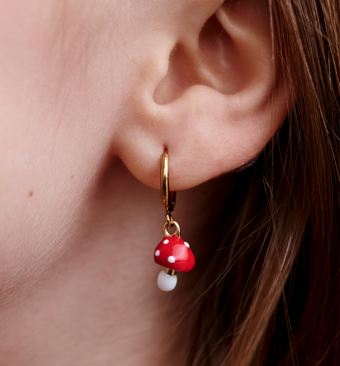 Kolczyki koła z zawieszką w kształcie muchomorka KSY0668