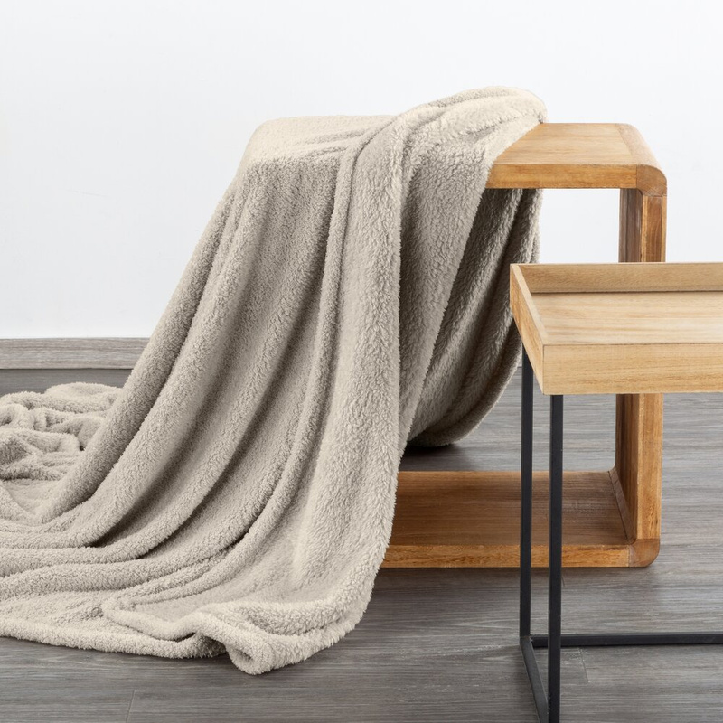 Koc flano 170x210 cm LORINO beżowy wyjątkowo miękki do sypialni