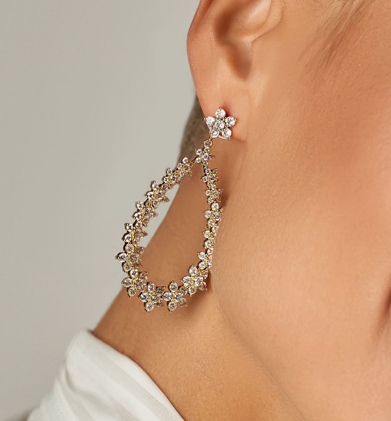 Kolczyki złote z cyrkoniami Salama KSS1599