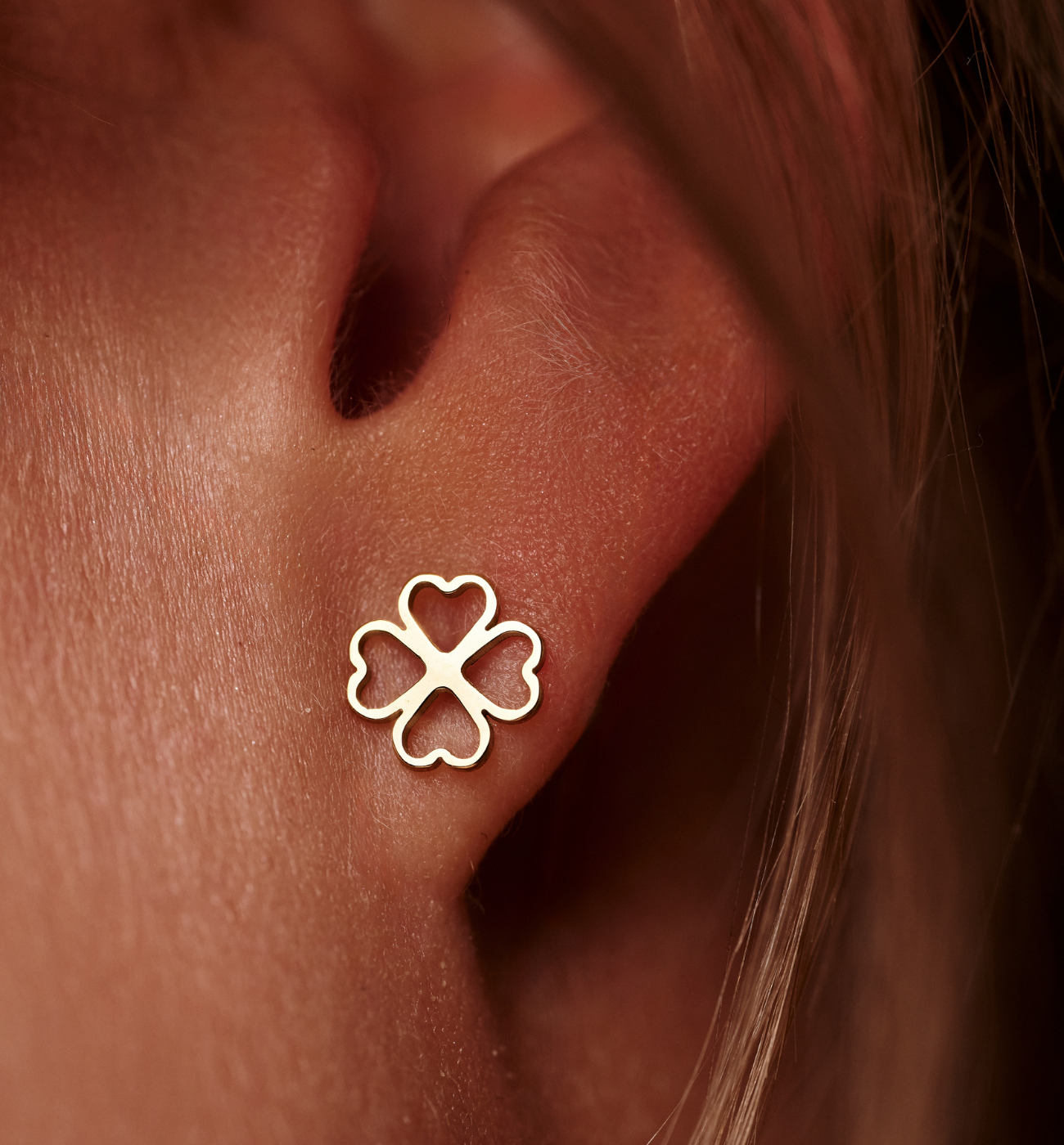 Kolczyki w kształcie czterolistnej koniczynki KSY0550