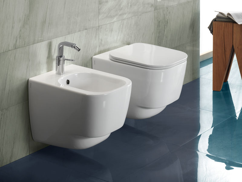 Hatria Fusion 48 miska WC wisząca z deską wolnoopadającą białą (YXZL01, Y1EY01)