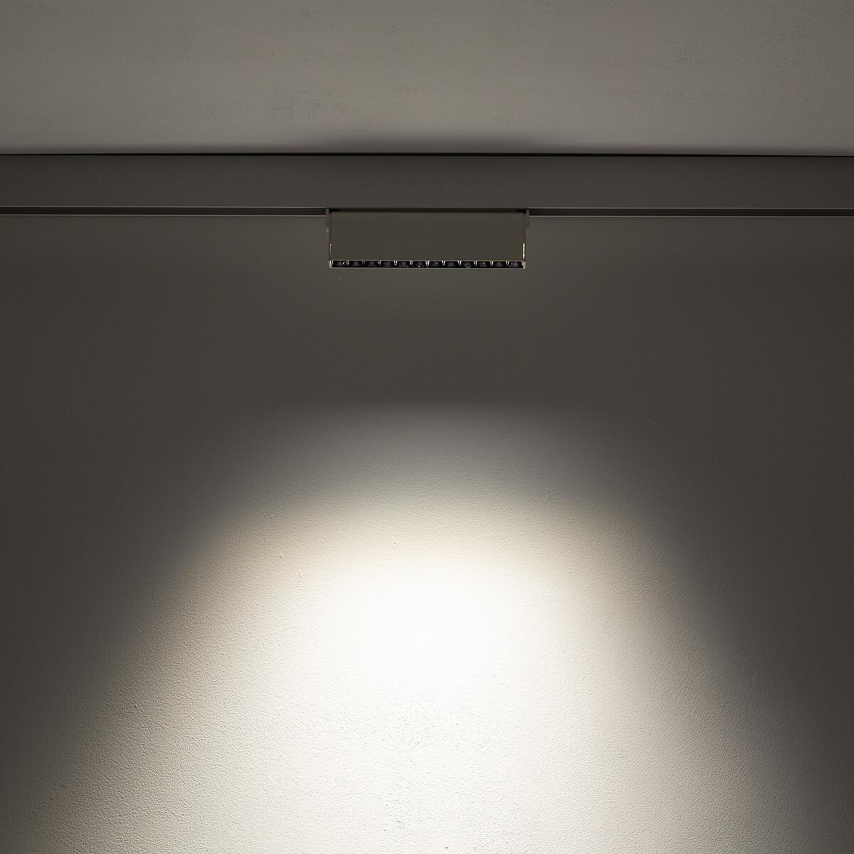 Nowodvorski Lighting LVM Focus Out LED lampa do szynoprzewodów 1x9 W biały 11634