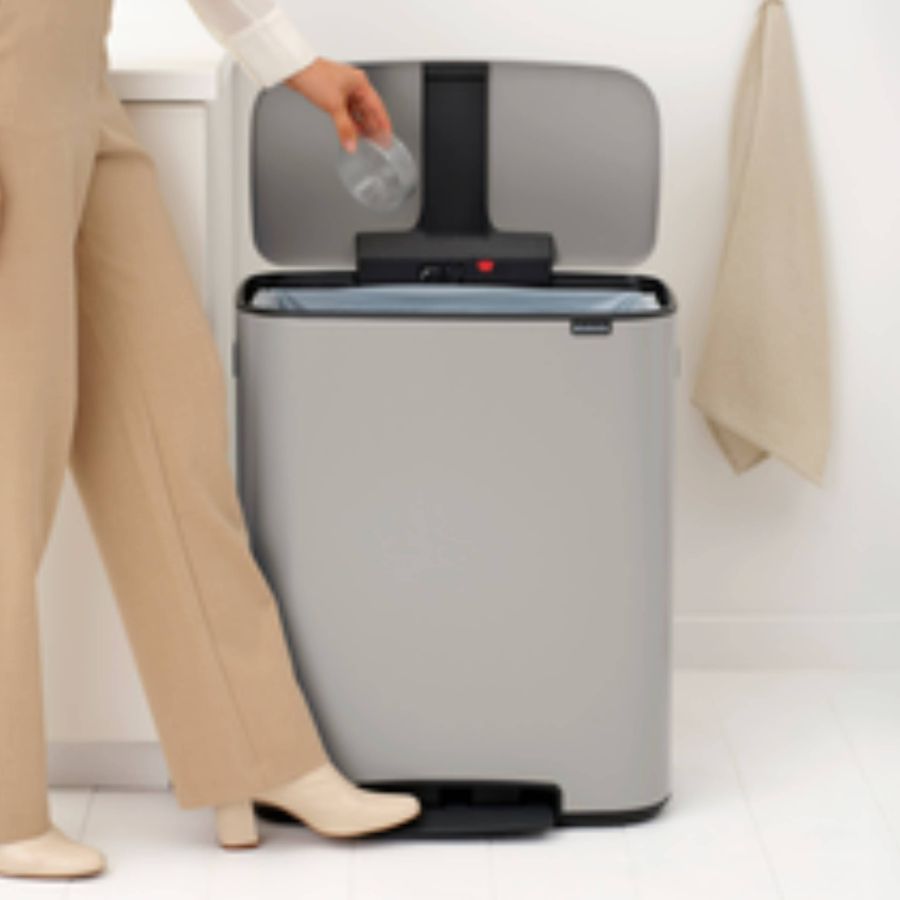 Brabantia Bo pojemnik na odpady 60 l szary Soft Grey 255083