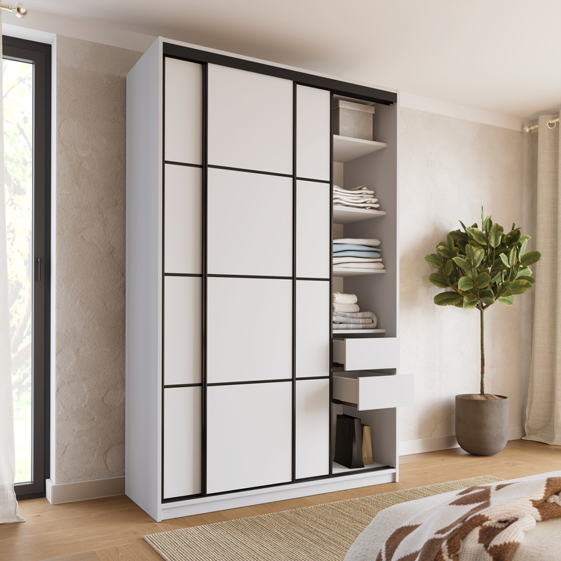 Biała trzydrzwiowa szafa przesuwna 150 cm LOFT MAX z szufladami