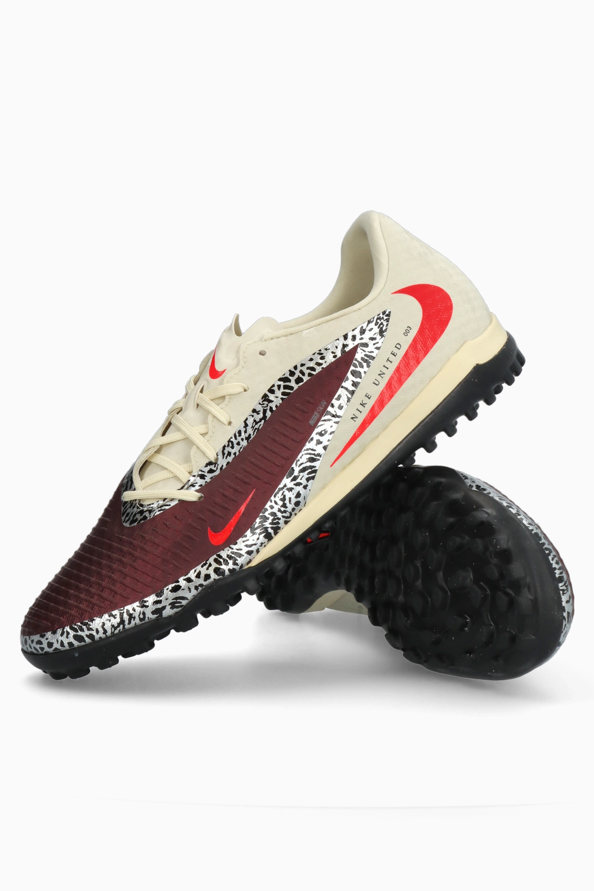 Turfy Nike Phantom 6 Low Academy TF
