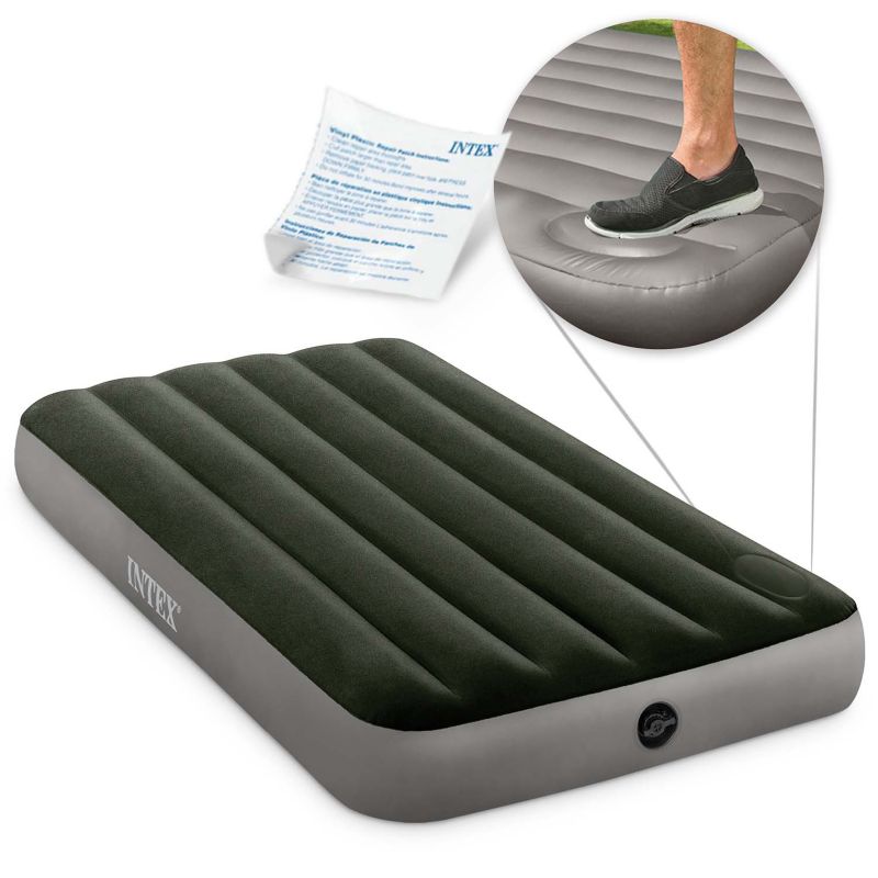 Materac dmuchany Intex 64761 jednoosobowy z wbudowaną pompką 191x99x25 cm 1szt.