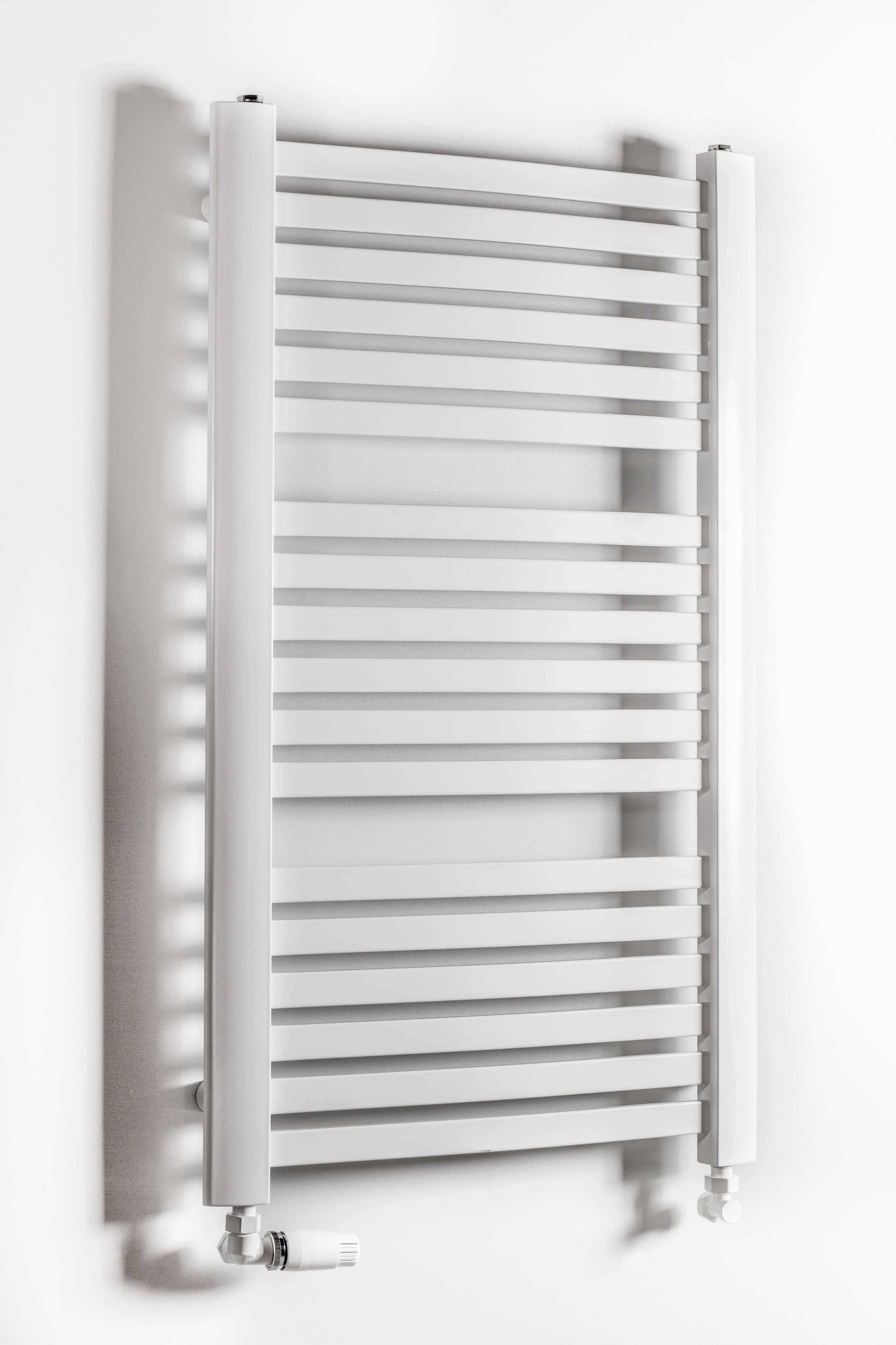 Luxrad Kastor grzejnik łazienkowy 162x48 cm biały KAST16204809003