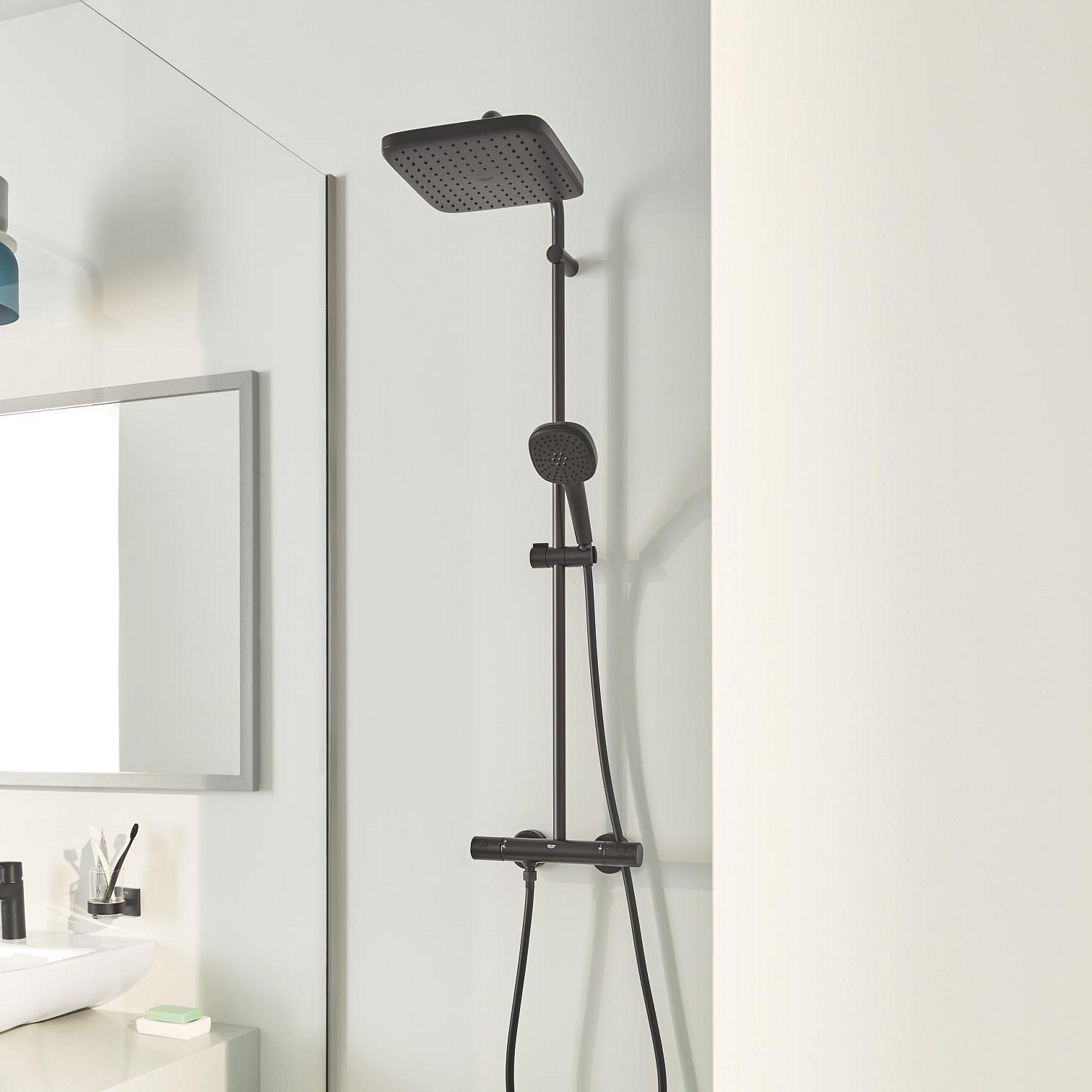 Grohe Vitalio Comfort 250 zestaw prysznicowy ścienny termostatyczny z deszczownicą czarny mat 266962431 - Wysyłka w 24h