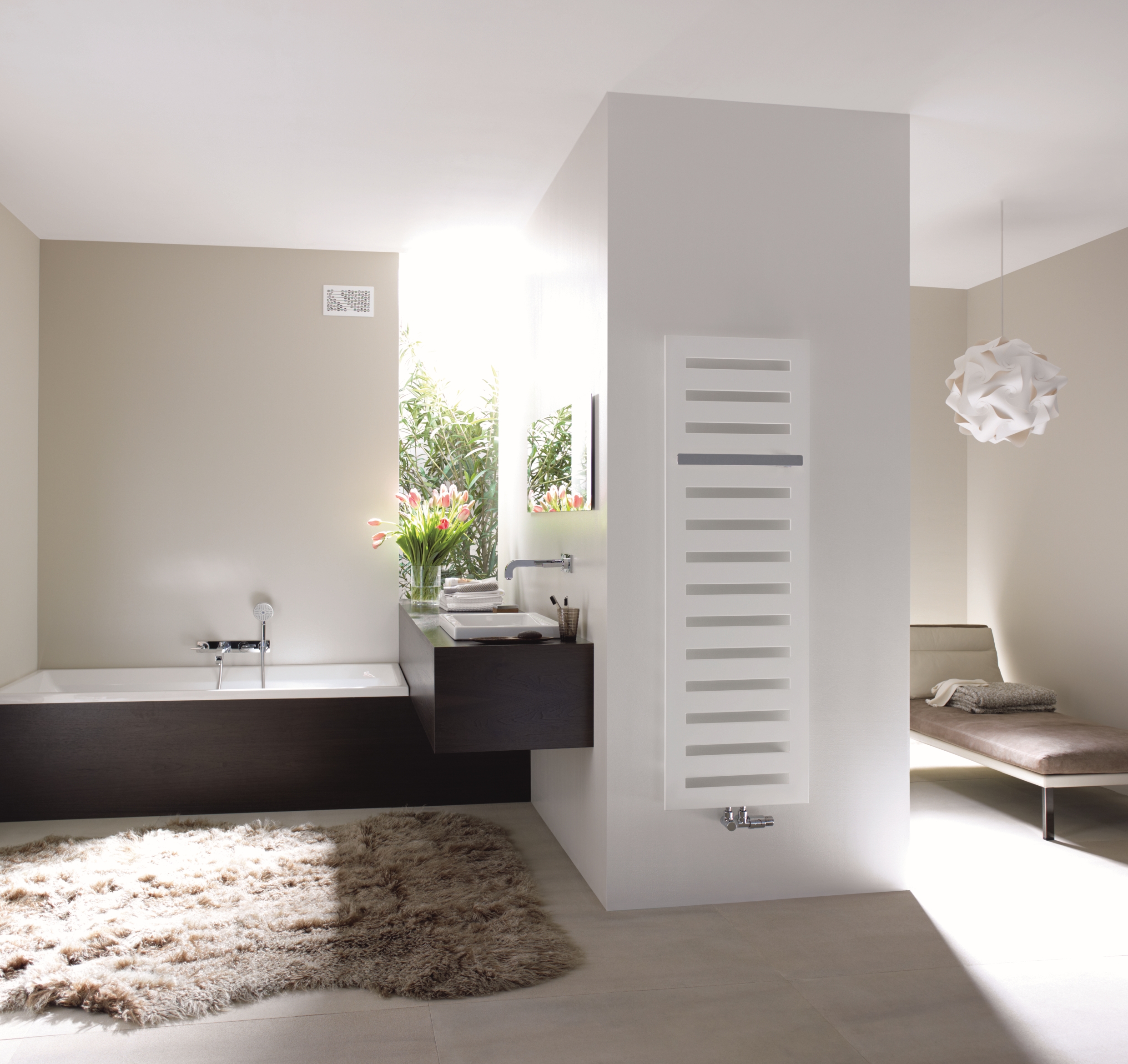 Zehnder Metropolitan Bar grzejnik łazienkowy dekoracyjny 122,5x40 cm biały MEP-120-040