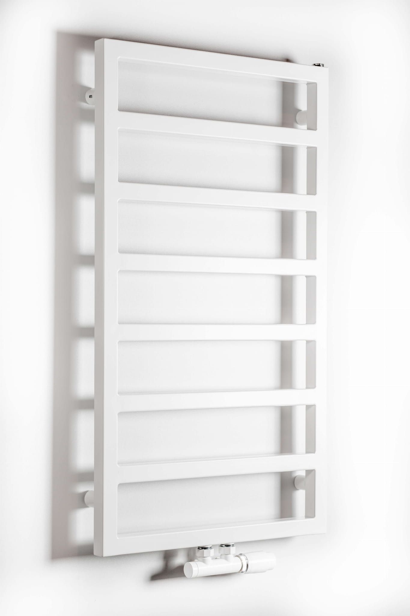 Darmowa Dostawa - Grzejnik łazienkowy dekoracyjny 87x50 cm biały Luxrad Atria ATR87050009003ZDC
