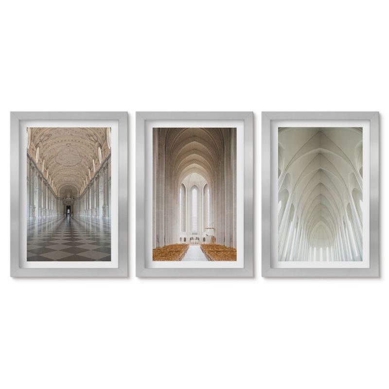 Zestaw 3 obrazów w srebrnej ramie Tulup 20x30 cm Wnętrza historycznych budowli Małe obrazy do kuchni w ramie 1 kpl